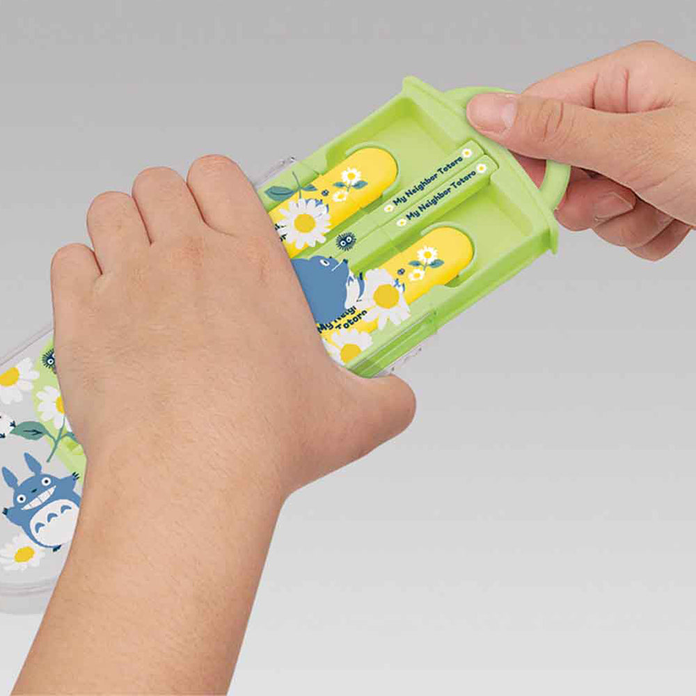 MY NEIGHBOR TOTORO UTENSIL SET (DAISIES)