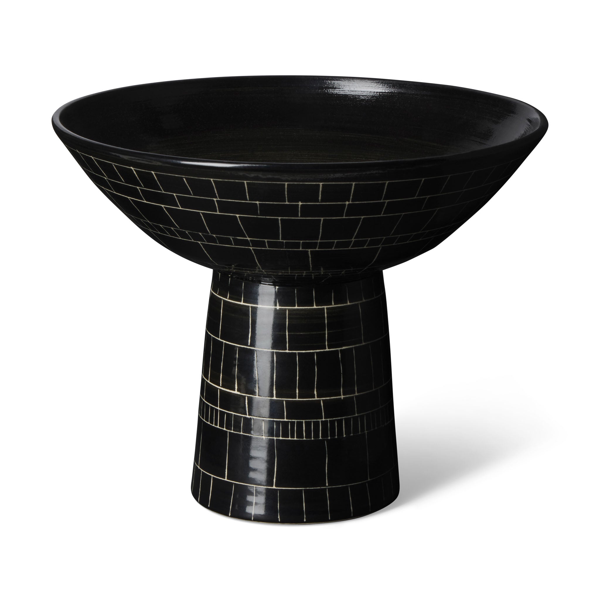 BLACK ON WHITE SCAFFITTO- FOOTED BOWL